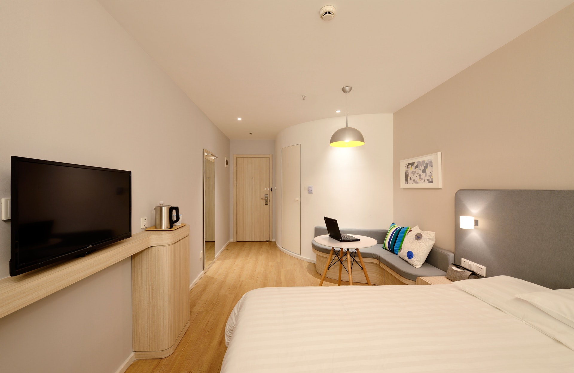 room1