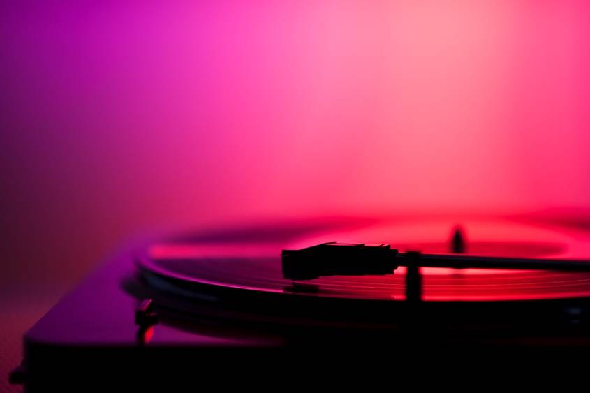 Vinyl record player